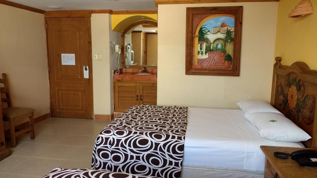 Suites Flamboyanes Mérida Eksteriør bilde